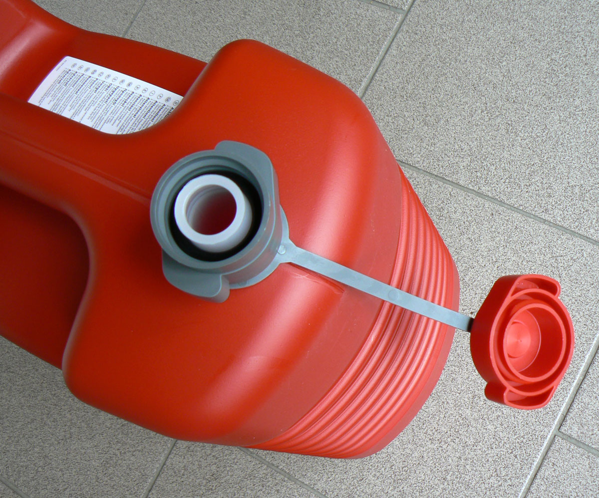 Kanystr plastový na PHM 10 l s výlevkou, Pressol