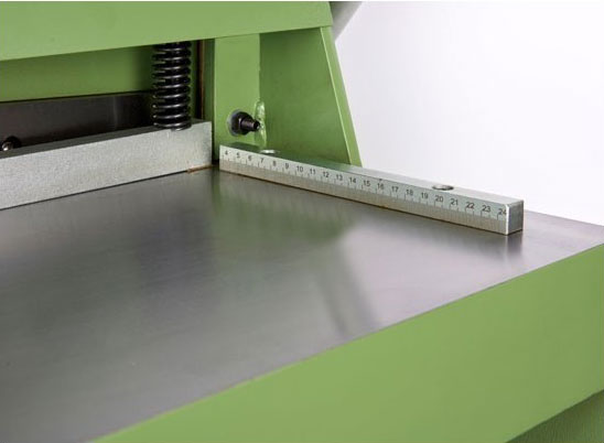 Ruční padací nůžky na plech - gilotina, 1050 mm, 180 kg, Warco