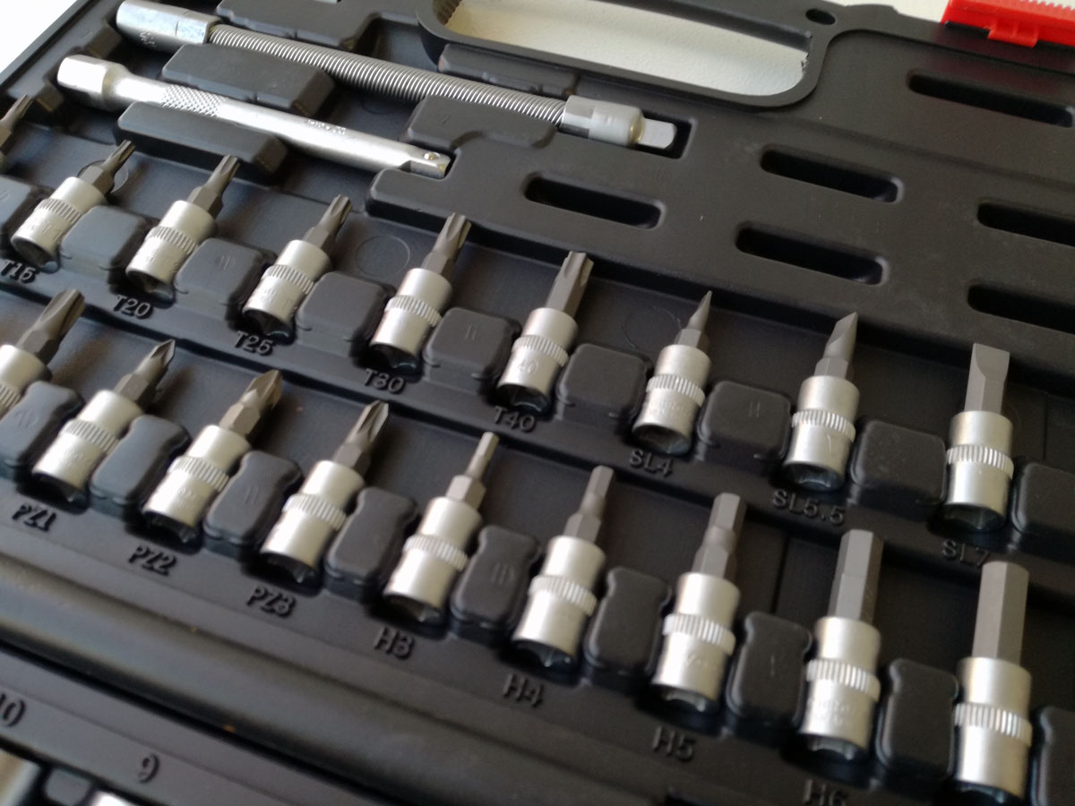 Gola sada 1/4", standardní a prodloužené hlavice super-lock, bity, 57 dílů, Welzh