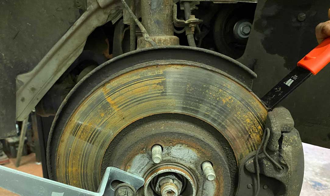 Nástroj na opracování brzdových kotoučů - odstraňování přesahů a otřepů, Welzh