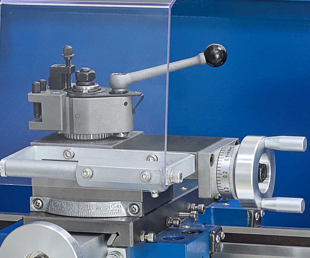 HBM 210 Vario, soustruh na kov s digitálním displejem, vario otáčkami a rychloupínačem A0 multifix, 80 kg