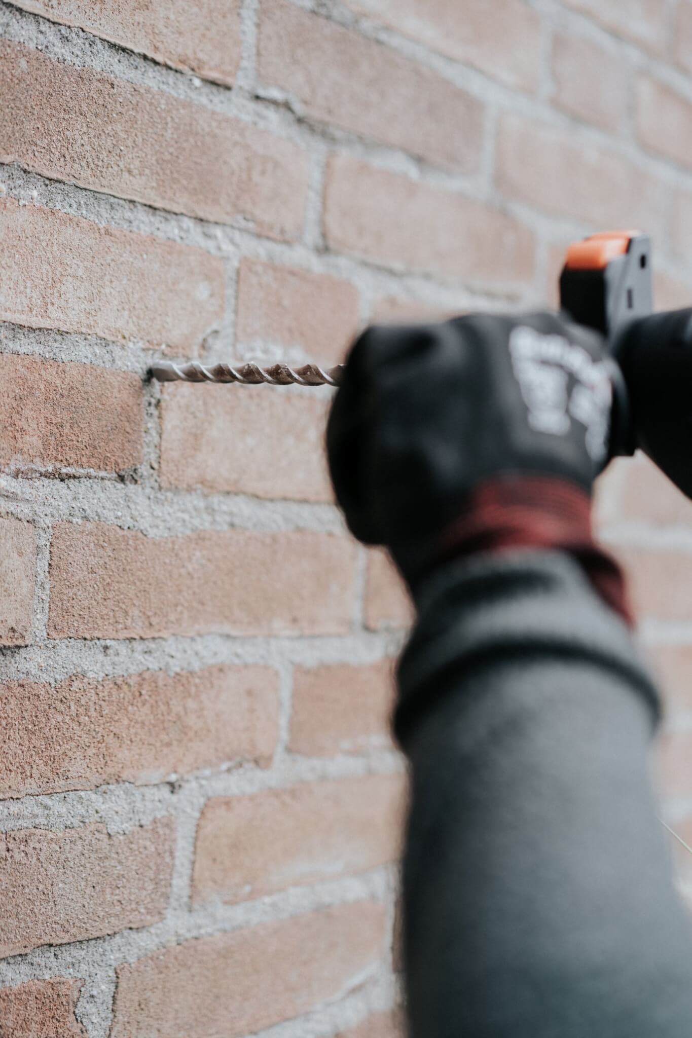 AKU bezdrátové vrtací kladivo s příklepem, SDS plus, 18V Li-Ion, 5000 příklepů za min., energie 0,8 Joule, bez baterie a nabíječky, bateriová platforma MAXXPACK BATAVIA