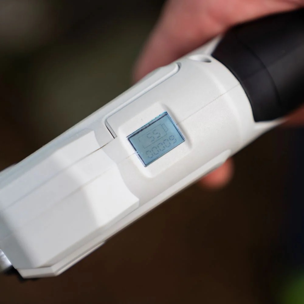 Aku bezdrátové nůžky na větve, prořezávač na keře i stromky, 18V Li-Ion, bezuhlíkový motor, na větve do průměru 30 mm, bez baterie a nabíječky MAXXPACK BATAVIA