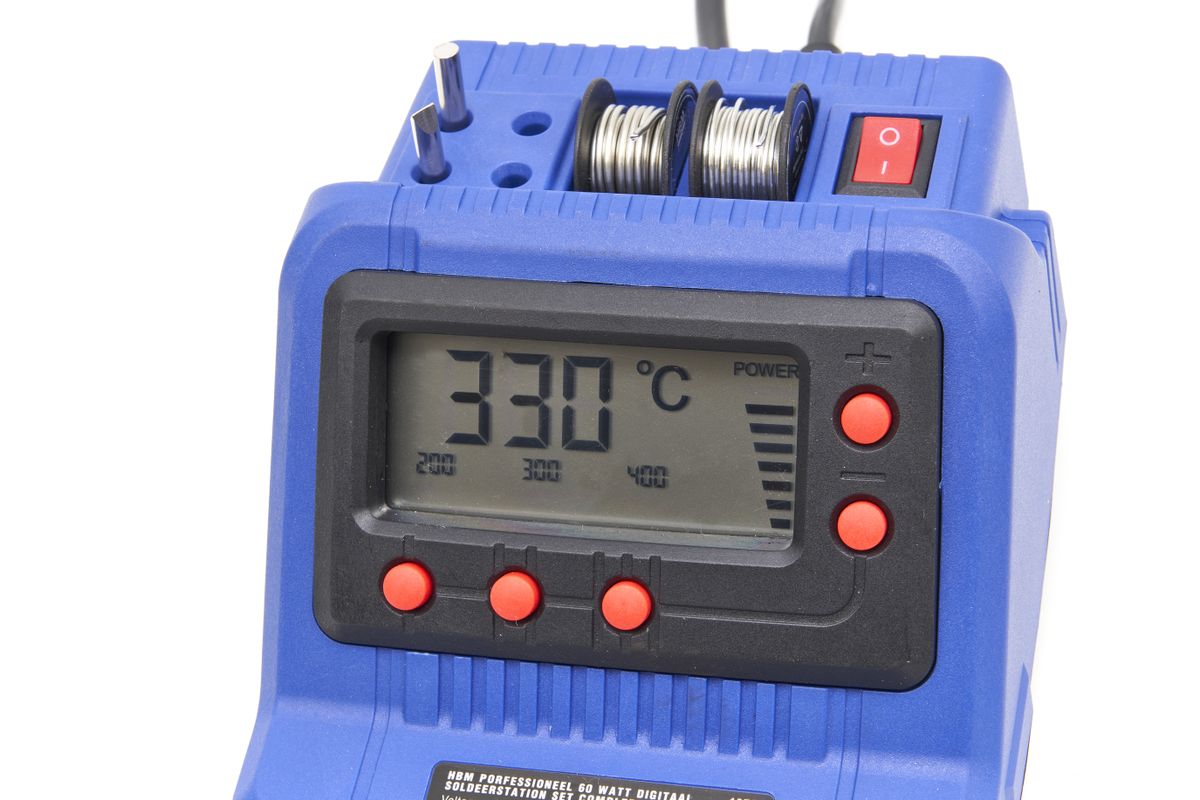 Profesionální pájecí set s nastavitelnou teplotou 200 - 450 ˚C
