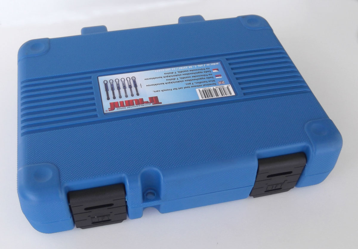 Vypichováky elektrických konektorů automobilů 7 dílů, Triumf