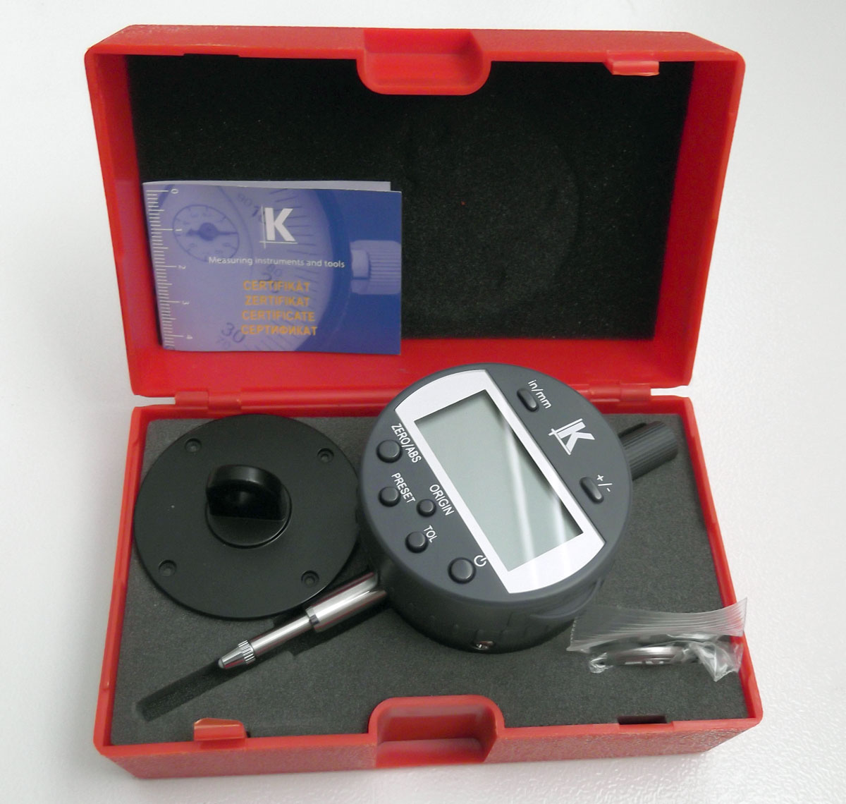 Odchylkoměr / úchylkoměr digitální, výstup dat, setinový - 0.01mm, PROFI, KM