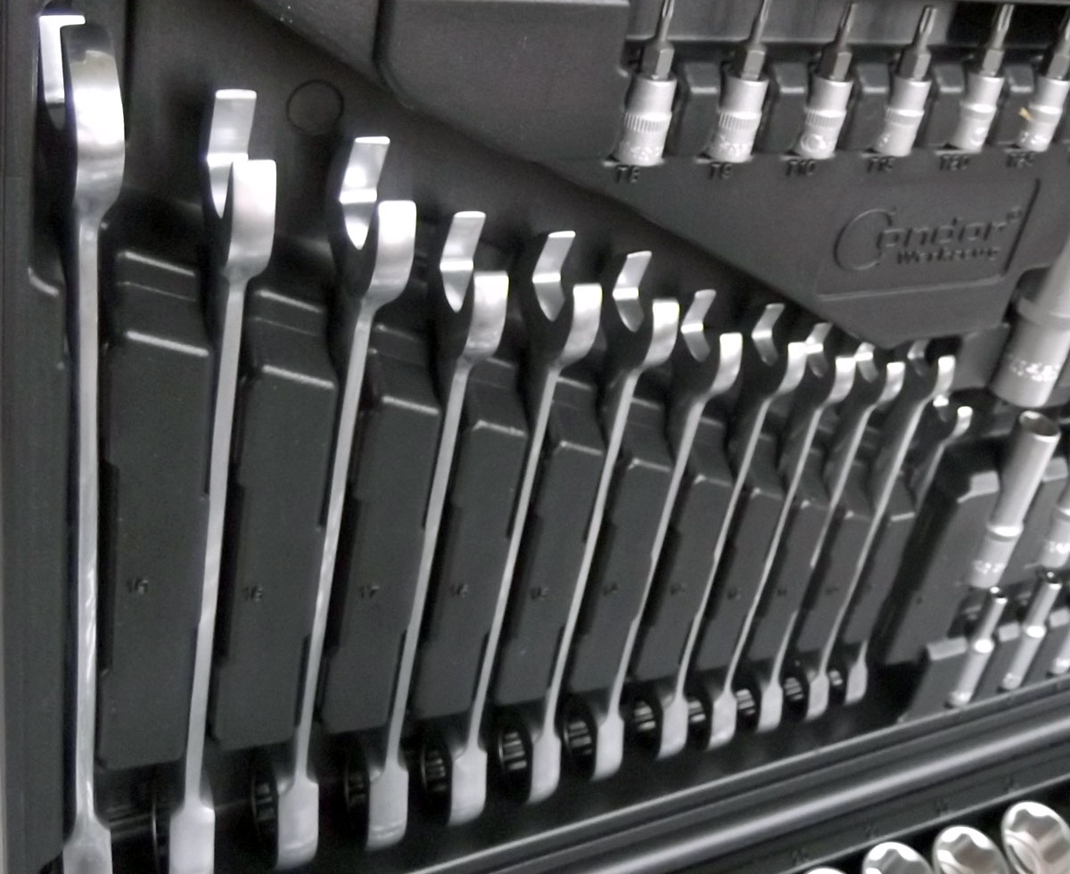 Gola sada 1/4"-3/8 -1/2" Super-Lock 4-32mm, ráčnové kl. 215 dílů, Condor Werkzeug