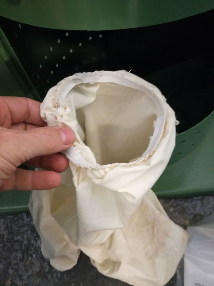 Robustní průmyslová bruska 10" se stojanem a odsáváním, 3 fáze - 55 kg, Warco