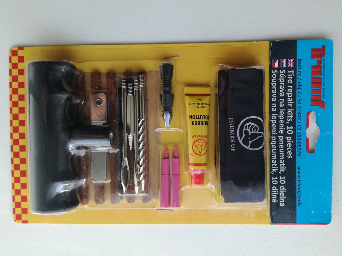 Opravná sada na lepení / opravu bezdušových pneumatik do otvoru velikosti cca 4 mm, 10 dílů, Triumf