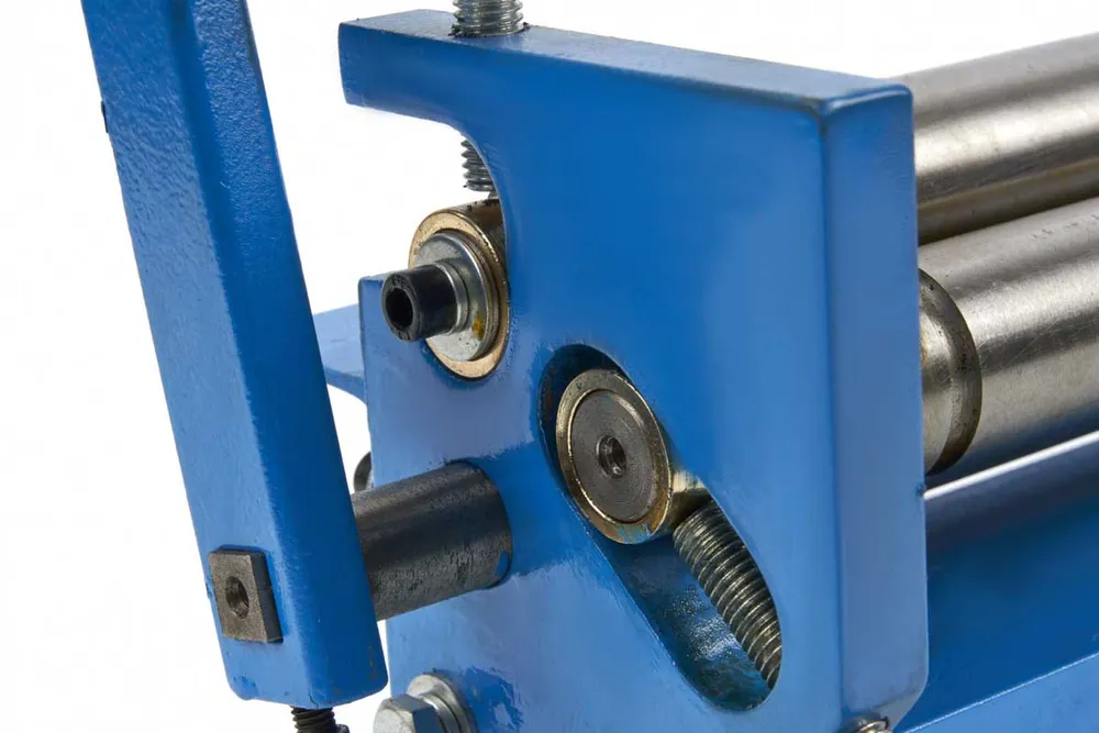 Ruční průmyslová zakružovačka-stáčečka plechu, 300 x 2.5 mm, vhodná též pro upnutí do svěráku, 15 kg