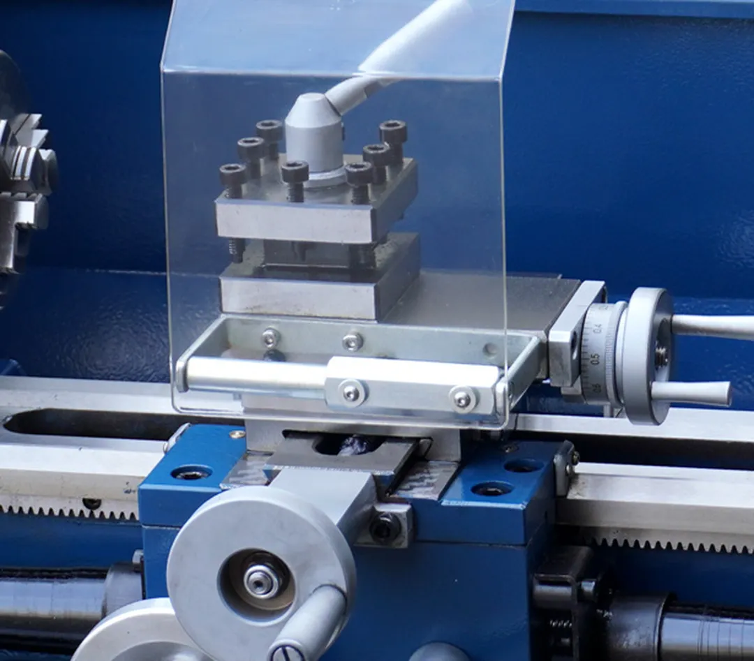 HBM 180 Vario, soustruh na kov s digitálním displejem a variabilními otáčkami, 60 kg