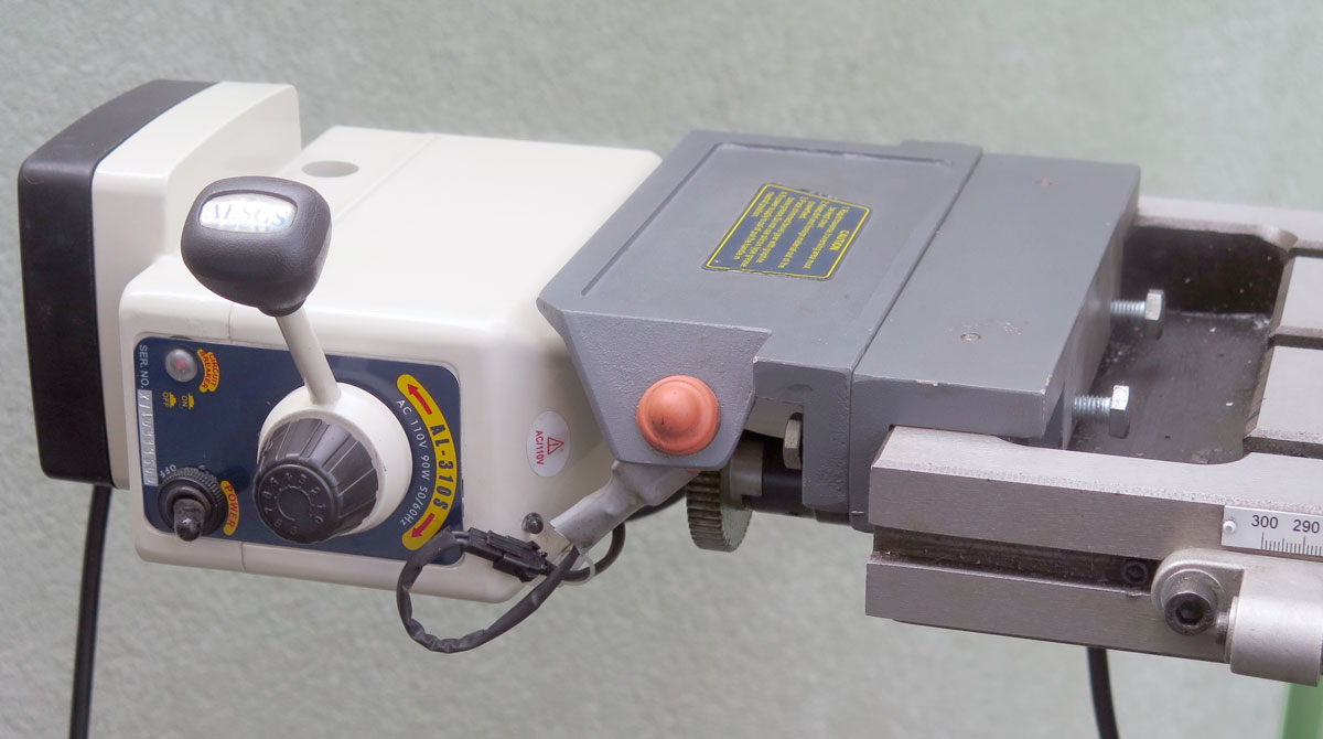 Warco Super Major, robustní frézka / vrtačka na kov s převodovkou - 450 kg