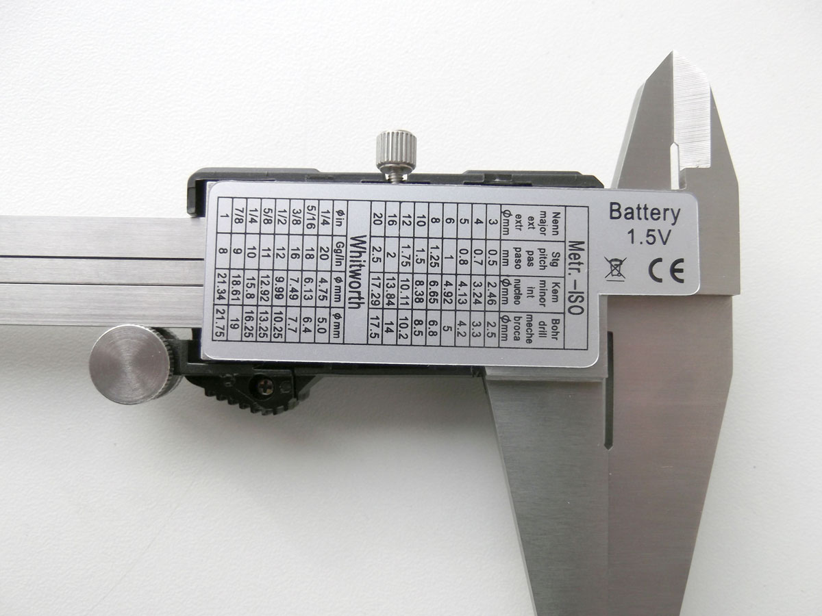 Měřítko posuvné digitální 300 mm, metrické i palcové, Warco