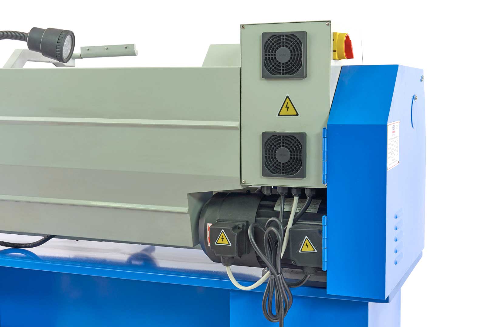 HBM 320V Norton, hrotový soustruh na kov s podstavcem, vario otáčky řízené invertorem, převodovka posuvů, plně vybavený, 1.5 kW, 1f