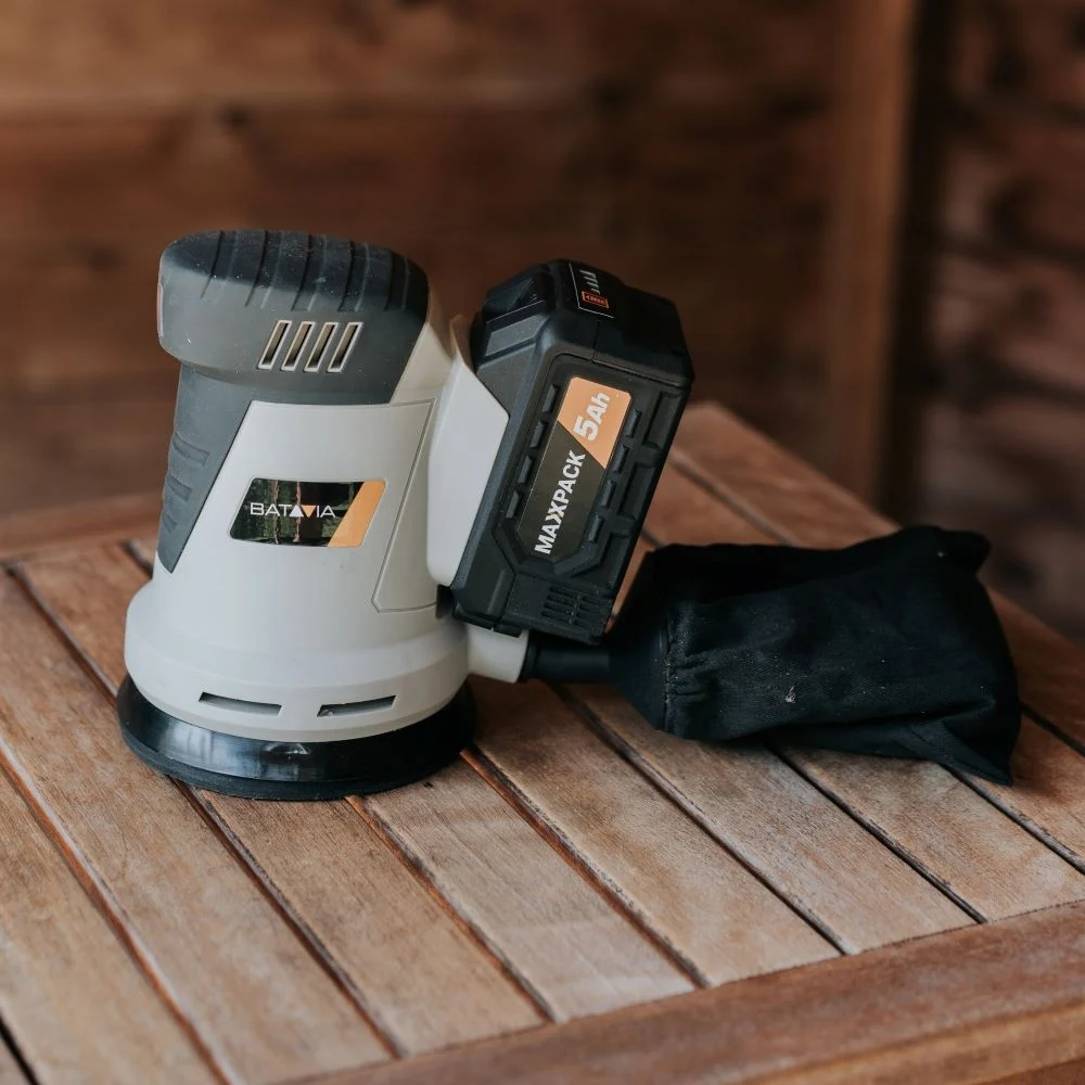 Aku bezdrátová, excentrická, rotační bruska, 12000 ot./min., excentricita 2 mm, 18V Li-Ion, bez baterie a nabíječky, bateriová platforma MAXXPACK BATAVIA