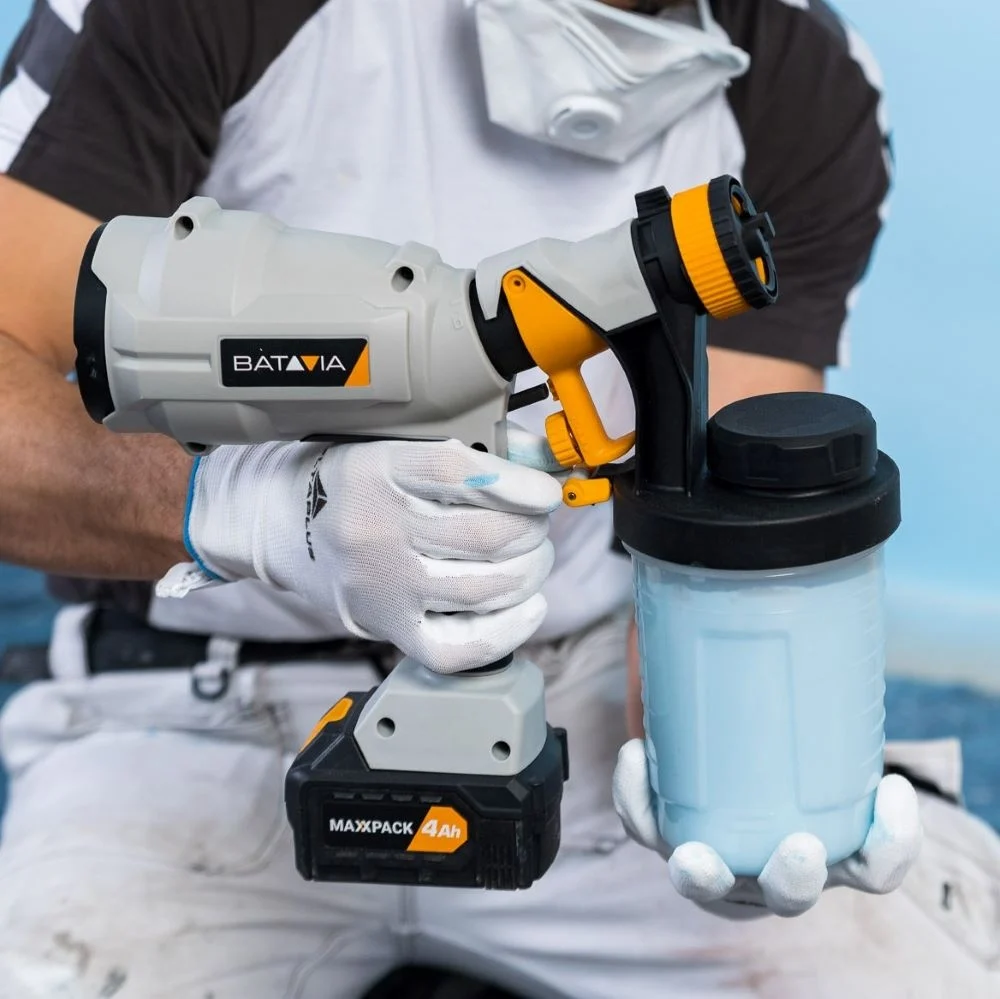 Aku bezdrátová, malířská stříkací pistole, 18V Li-Ion, průtok 750ml./min., kapacita 900ml., 60 DIN-s, bez baterie a nabíječky, bateriová platforma MAXXPACK BATAVIA