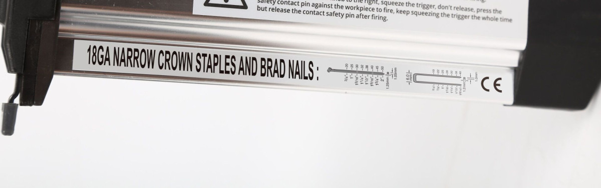 Aku nastřelovačka, sponkovačka, tacker, bateriová platforma Power20.5, bez baterie a nabíječky