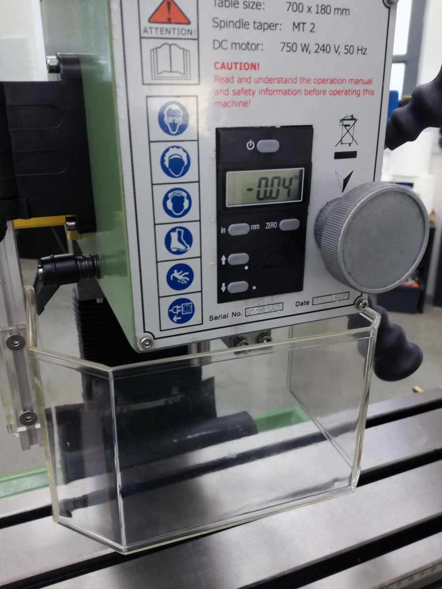 Warco WM 16, frézka na kov s regulací otáček