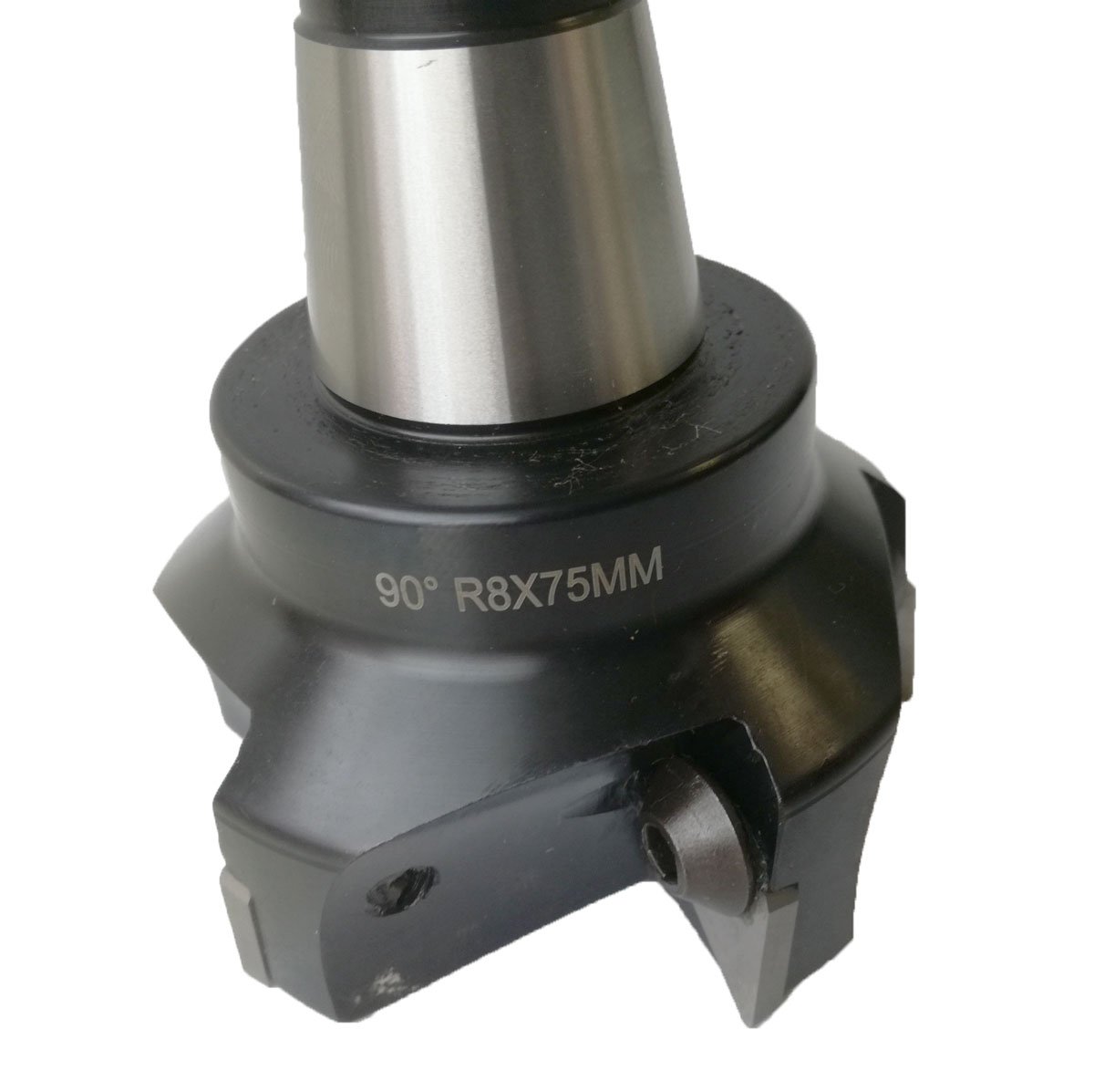 Frézovací nástroj s VBD - průměr 75 mm, 5 břitů, kužel R8, Warco