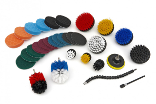 31 dílná sada čistících kartáčů, leštících a brusných kotoučů pro vrtačky