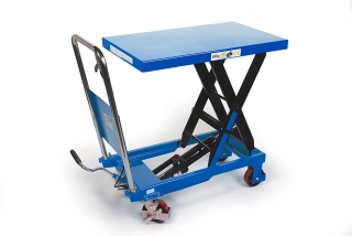 Manipulační vozík s hydraulickým stolem, nosnost až 500 kg, hmotnost 81 kg