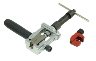 Pertlovací hydraulická souprava pro tvary E a F, Triumf