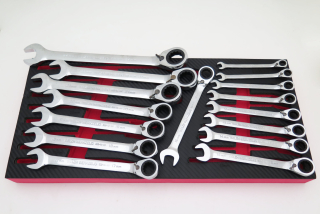 Klíče očkoploché ráčnové 8 - 24 mm, s přepínací páčkou, CrV, sada 16 dílů, Welzh